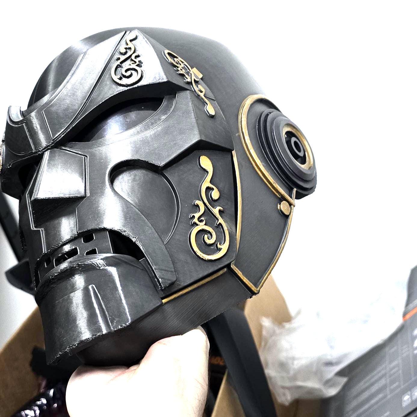 Graphite Emperor Mask