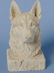 Pet bust sculpture side view