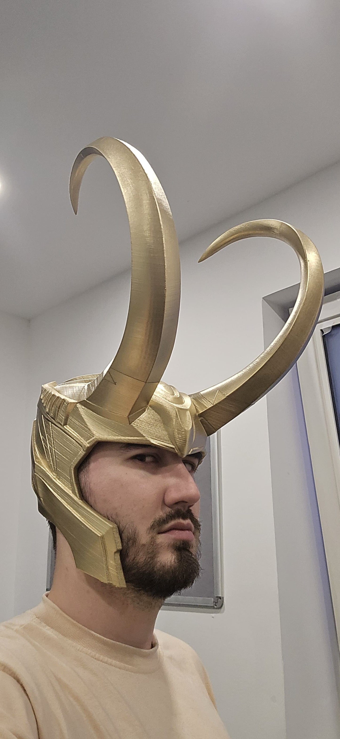Loki gold helmet Detachable horns and padding